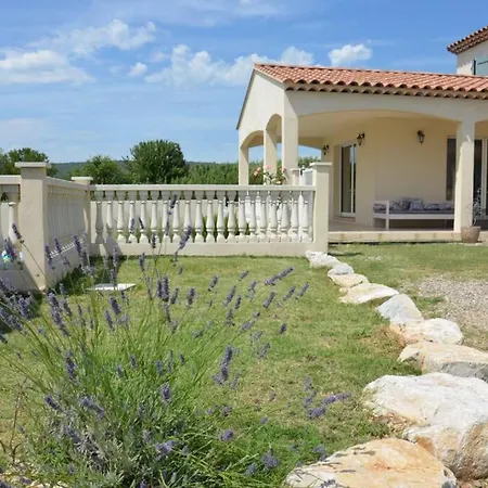 Apartment Vue Sainte Victoire, Proche Aix-en-provence *
